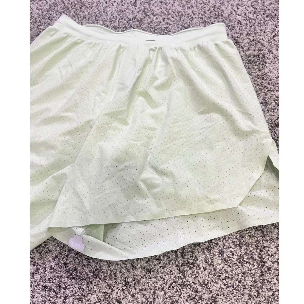 Lululemon Fast and Free High-Rise Short Women's Medium Lemongrass 6